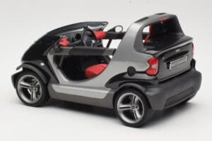 Smart Crossblade 450 Schwarz Minichamps 1:18 0013440V001C02Q00 Metall – Bild 7 von 8
