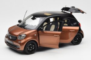 Smart Forfour W453 Schwarz Hazel Braun Norev 1:18 B66960299 Metall – Bild 2 von 8