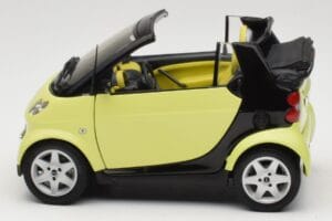 Smart Fortwo 450 Cabrio Gelb Minichamps 1:18 0012889V001C49Q00 Metall – Bild 4 von 8