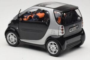 Smart Fortwo Schwarz Kyosho 1:18 0004830V000C08Q00 Metall – Bild 7 von 8