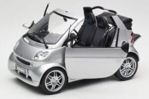 Smart Fortwo W450 Brabus Cabrio Silber Händler Edition Kyosho 1:18 0017769V001C05Q00 Metall – Bild 2 von 8
