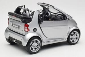 Smart Fortwo W450 Brabus Cabrio Silber Händler Edition Kyosho 1:18 0017769V001C05Q00 Metall – Bild 3 von 8
