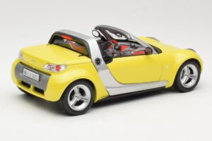 Smart Roadster 452 Gelb Bburago 1:18 34099-M2 Metall – Bild 3 von 8