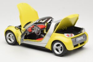 Smart Roadster 452 Gelb Bburago 1:18 34099-M2 Metall – Bild 5 von 8