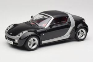 Smart Roadster Schwarz Bburago 1:18 34099-M1 Metall
