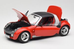 Smart Roadster Rot Bburago 1:18 34099 Metall – Bild 2 von 8
