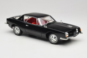 Studebaker Avanti Schwarz Signature Models 1:18 STUDEBAKER001 Metall – Bild 6 von 8