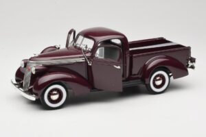 Studebaker Coupe Express Pickup Braun American Mint 1:18 92458-R1 Metall – Bild 2 von 8