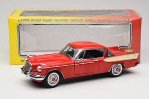 Studebaker Golden Hawk Apache Red Motor City 1:18 80009 Metall – Bild 8 von 8