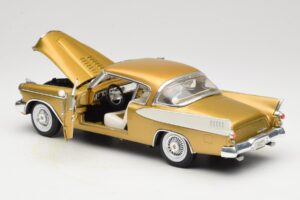 Studebaker Golden Hawk Anson 1:18 30384 Metall – Bild 5 von 8