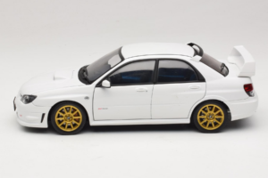 Subaru Impreza WRX STi GD Weiss AUTOart 1:18 78682 Metall – Bild 4 von 8