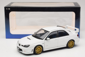 Subaru Impreza WRX STi GD Weiss AUTOart 1:18 78682 Metall – Bild 8 von 8