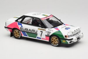 Subaru Legacy RS BC5 Group A #7 C. McRae / D. Ringer Rally Sweden 1992 Otto 1:18 OT1158 Resin – Bild 4 von 6