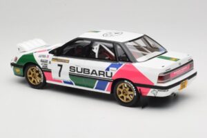 Subaru Legacy RS BC5 Group A #7 C. McRae / D. Ringer Rally Sweden 1992 Otto 1:18 OT1158 Resin – Bild 5 von 6