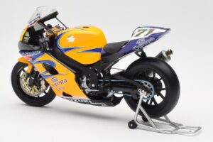 Suzuki GSX-R 1000 Team Alstare Corona Extra Y. Kagayama WSB 2005 Minichamps 1:12 122052271 Metall – Bild 5 von 6