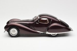 Talbot-Lago T150 C-SS Figoni & Falaschi Teardrop Dunkel Bordeaux Metallic CMC 1:18 M-179 Metall – Bild 3 von 6