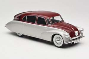 Tatra 87 Silber & Dunkelrot MCG 1:18 MCG18067 Metall – Bild 4 von 6