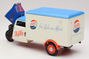 Tempo Dreirad Kastenwagen Pepsi Minichamps 1:18 150099024 Metall – Bild 5 von 8