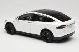 Tesla Model X Weiss OEM 1:18 TESLA001 Metall – Bild 7 von 8
