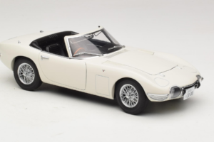 Toyota 2000 GT Cabriolet Weiss James Bond Collection AUTOart 1:18 78731 Metall – Bild 6 von 8