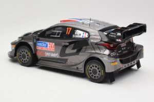 Toyota GR Yaris Rally1 #17 Toyota Gazoo Racing WRT S. Ogier / V. Landais Rally Finland 2024 IXO 1:18 18RMC216 Metall – Bild 5 von 6