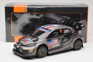 Toyota GR Yaris Rally1 #17 Toyota Gazoo Racing WRT S. Ogier / V. Landais Rally Finland 2024 IXO 1:18 18RMC216 Metall – Bild 6 von 6
