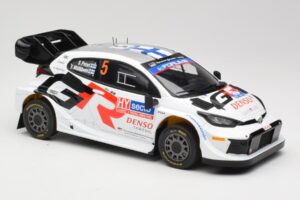 Toyota GR Yaris Rally1 #5 Toyota Gazoo Racing WRT S. Pajari / E. Malkonen Rally Finland 2024 IXO 1:18 18RMC217 Metall – Bild 4 von 6