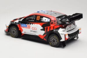 Toyota GR Yaris Rally1 #69 Toyota Gazoo Racing WRT K. Rovanpera / J. Halttunen Rally Finland 2024 IXO 1:18 18RMC218 Metall – Bild 5 von 6