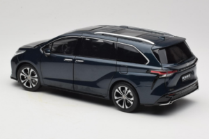 Toyota Granvia Dunkelblau OEM 1:18 FCL22GR803 Metall – Bild 7 von 8