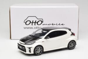 Toyota GRMN Yaris Rally Package Weiss Otto 1:18 OT1071 Resin – Bild 6 von 6