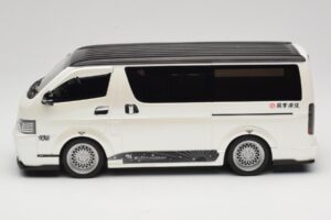 Toyota Hiace Super GL Pearl White Otto 1:18 OT1136 Resin – Bild 3 von 6