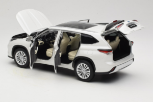 Toyota Highlander XU70 Weiss OEM 1:18 26071-2011 Metall – Bild 5 von 8