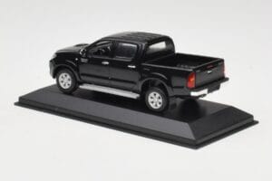 Toyota Hilux Schwarz Minichamps 1:43 400166662 Metall – Bild 3 von 4