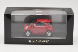 Toyota iQ Rot Minichamps 1:43 400166800 Metall – Bild 4 von 4