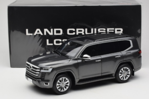 Toyota Land Cruiser LC300 ZX Grau LCD 1:18 LCD18013-ZX-GR Metall – Bild 8 von 8