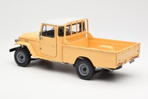 Toyota Land Cruiser Pickup Beige Kyosho 1:18 08958BE Metall – Bild 7 von 8