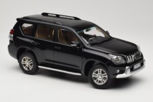 Toyota Land Cruiser Prado J150 Schwarz Paudi Model 1:18 623132-BK Metall – Bild 6 von 8