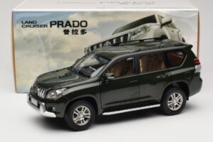 Toyota Land Cruiser Prado J150 Grün Paudi Model 1:18 623132-GR Metall – Bild 8 von 8