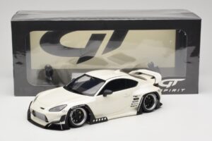 Toyota Pandem GR86 ZN8 Crystal White GT Spirit 1:18 GT498 Resin – Bild 6 von 6