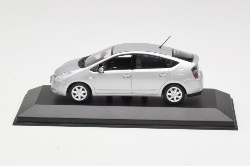Toyota Prius Silber Minichamps 1:43 TOYOTA005 Metall