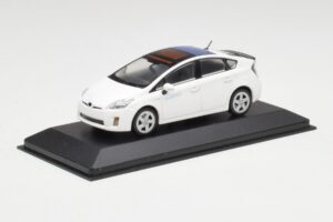 Toyota Prius XW30 Super Weiss Minichamps 1:43 PRIUS001 Metall – Bild 2 von 4