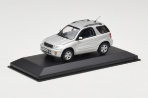 Toyota RAV4 XA20 Silber Helles Interieur Minichamps 1:43 31434205 Metall – Bild 2 von 4