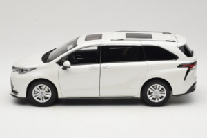 Toyota Sienna XL30 Weiss OEM 1:18 TOYOTA013 Metall – Bild 4 von 8