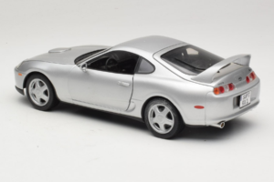 Toyota Supra A80 Silber Kyosho 1:18 8847 Metall – Bild 7 von 8