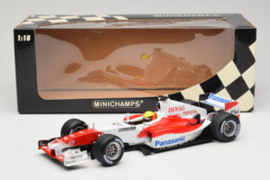 Toyota TF105 #17 R. Schumacher Panasonic Toyota Racing Showcar 2005 Minichamps 1:18 100050087 Metall – Bild 7 von 7