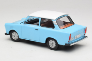 Trabant 601 Deluxe Blau Weiss Sun Star 1:18 4286 Metall – Bild 5 von 6
