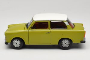 Trabant 601 Grün Sun Star 1:18 4289 Metall – Bild 4 von 8