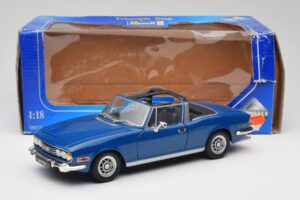 Triumph Stag Mk1 Sapphire Blue Revell 1:18 8815 Metall – Bild 8 von 8