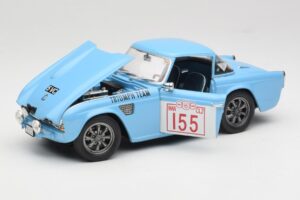 Triumph TR4 Rally Car Revell 1:18 8773 Metall – Bild 2 von 8