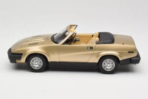 Triumph TR7 DHC Gold BoS Models 1:18 BOS221 Resin – Bild 3 von 6
